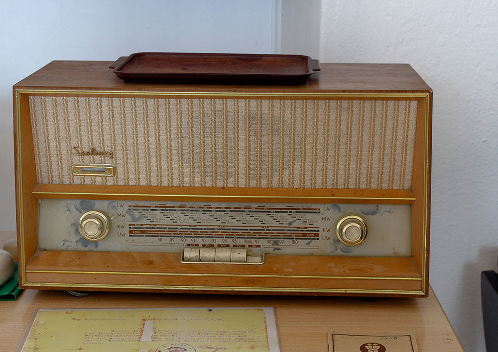 1-Radio